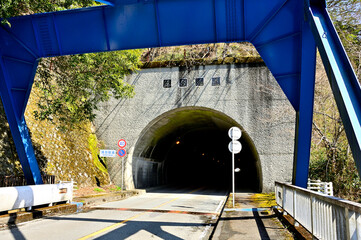 神奈川県山北町　県道729号線の落合隧道と梯子沢橋

