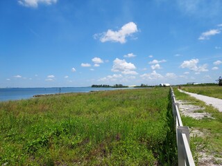 path to the sea