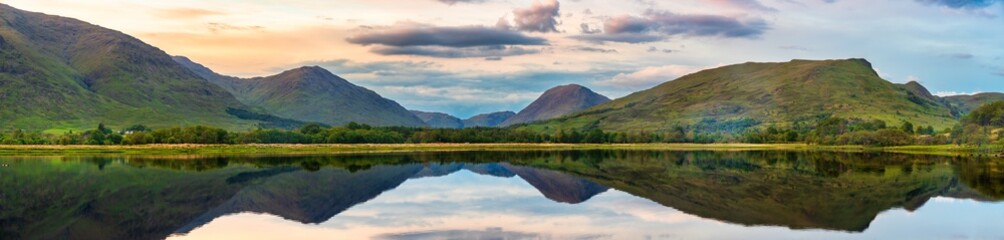 Fototapeta na wymiar Loch Awe sunset panorama in Scotland