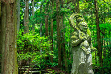 夏の両子寺　仁王像　大分県国東市　Futagoji Temple in summer. Nio statue. Ooita-ken Kunisaki city.　