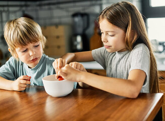 child girl boy kid brother sister food breakfast strawberry fruit berry fresh diet vitamin health healthy eating kitchen snack morning