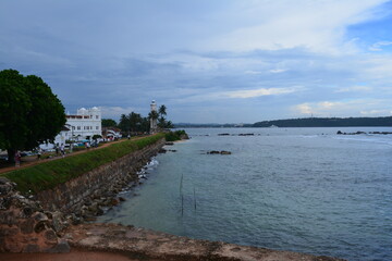 Obraz premium walking the streets. of galle