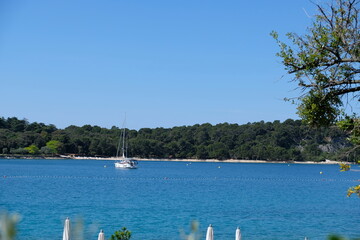 Sea & beach view from Rovinj - 517350032