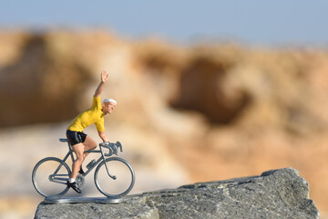 Cyclisme cycliste vélo champion Tour de France maillot jaune victoire vainqueur 