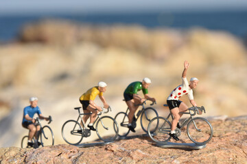 Cyclisme cycliste vélo Tour de France maillot pois montagne grimpeur 