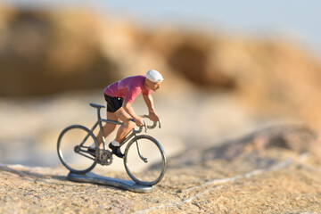 Fototapeta na wymiar Cyclisme cycliste vélo maillot rose Giro tour d Italie 