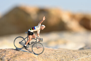 Cyclisme cycliste vélo champion du monde arc en ciel  - obrazy, fototapety, plakaty