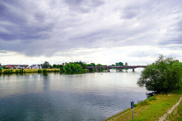 View of the Neckar and the surrounding nature near Ladenburg.
