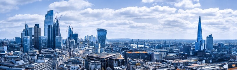 panoramic view at the city center of london