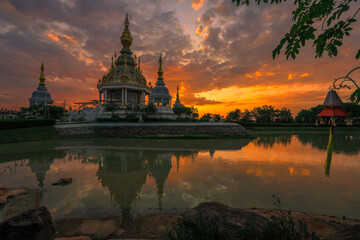 Fototapeta premium Wat Thung Setthi is one of the most beautiful sculptures in Thailand, Tambon Phra Lap, Amphoe Mueang Khon Kaen, Changwat Khon Kaen, Thailand.