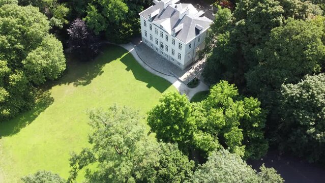 Le Parc du Ch&acirc;teau Malou &agrave; Bruxelles