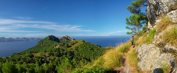 senda del Puig de Sa Talaia, área natural de la Victòria, Alcúdia, Mallorca, balearic islands, Spain