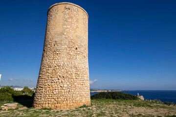 Naklejka premium torre del Serral dels Falcons, 1577, Porto Cristo, Manacor, Mallorca, Balearic islands, spain
