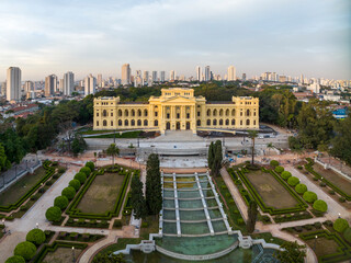 Naklejka premium Vista aérea da reforma do museu do Ipiranga, em São Paulo, SP