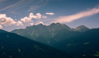 Fototapeta premium Mountains in the austrian alps during midday