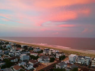 Fototapeta na wymiar View of a colorful Ocean sunset 