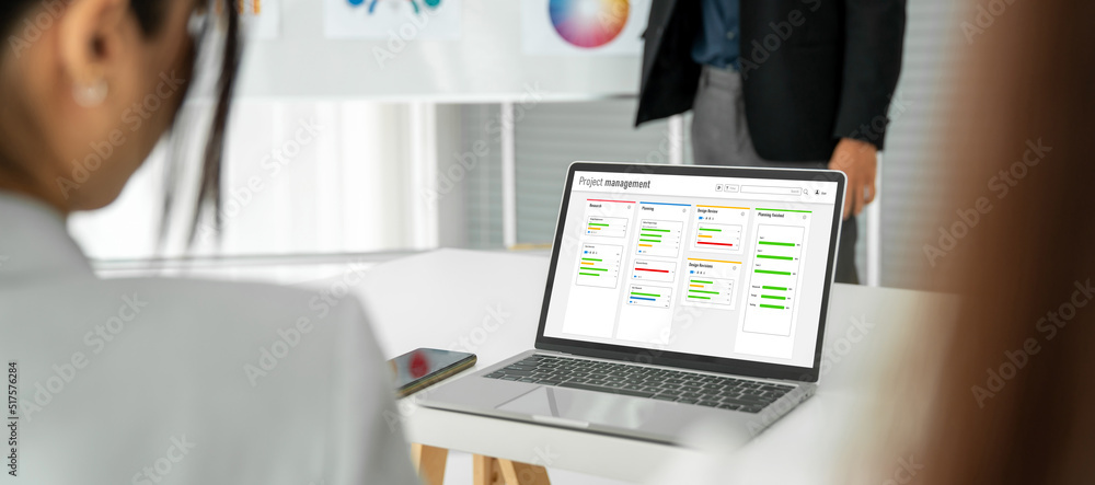 Poster project planning software for modish business project management on the computer screen showing time