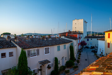 Fototapeta premium Colorful houses in Port Grimaud, village on Mediterranean sea with yacht harbour, Provence, France