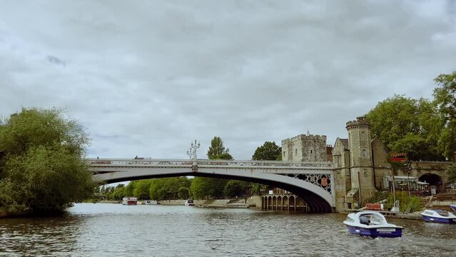The view of York's Bridge along the Ouse river in England