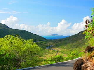 ハワイ、オアフ島、マカプウ岬へのトレイルコースからの眺め