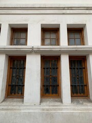 Obraz premium old town, old architecture building, for historical destination, for background usage, historical town