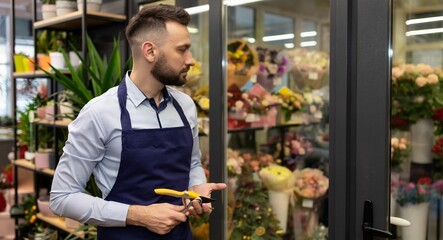 small business selling fresh flowers and bouquets
