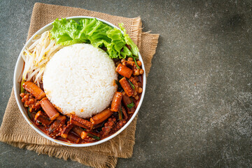 Stir-fried squid or octopus with Korean spicy sauce rice bowl