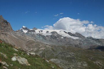 Fototapeta na wymiar versant Italien du Breithorn