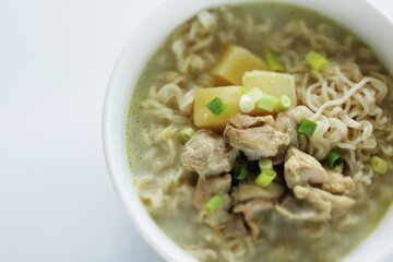 Thai fusion food, green curry ramen noodles