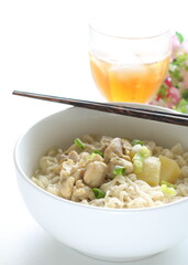 Thai fusion food, green curry ramen noodles and iced tea