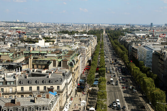 Paris - Avenue des Champs Élysées