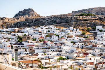 Obraz premium Traditional white buildings at town Lindos in Rhodes island, Greece