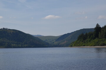 the scenery at lake Vyrnwy in the welsh mountains 