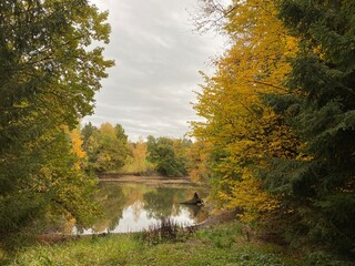 Autumn scene at the lake - Herbstliche Szene am See