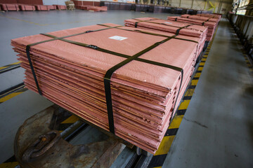Cathodes with pure copper metal.