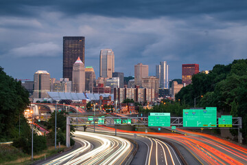 Fototapeta na wymiar Pittsburgh, Pennsylvania, USA Downtown City Skyline