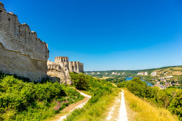 Unterwegs im wunderschönen Tal der Seine am Château Gaillard - Les Andelys - Normandie -...