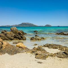 Fototapeta na wymiar beautiful sea view with sandy beach and rocks.