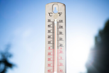 thermometer over 38 degrees heat wave