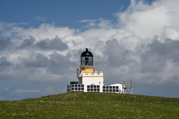Fototapeta na wymiar Lighthouse on Brough of Birsay on Orkney