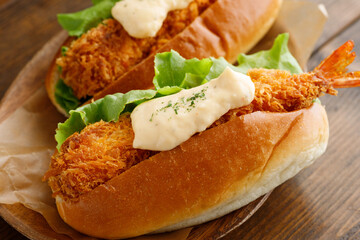 海老フライドッグ