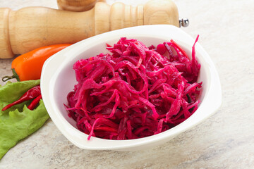 Marinated cabbage with beetroot and spices