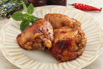 Roasted chicken leg with spicy sauce