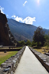 świeta dolina inków, ruiny Ollantaytambo, Peru, Inkowie,  - 517843247