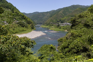 Obraz premium 浅尾（あそお）沈下橋（高知県仁淀川）