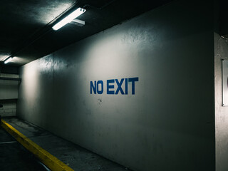 No exit sign on the wall