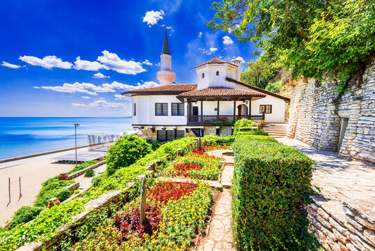 Balchik Palace and Black Sea coastline, Bulgaria. Romanian Queen Marie castle.