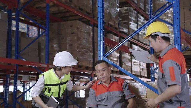 Older Asians resting from injury or sickness from hot weather from working in warehouses supervised by manager, heatstroke.