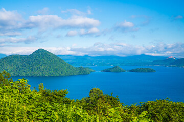 Fototapeta na wymiar 北海道　サイロ展望台から望む洞爺湖 