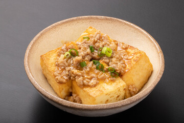 絹あげのそぼろあん